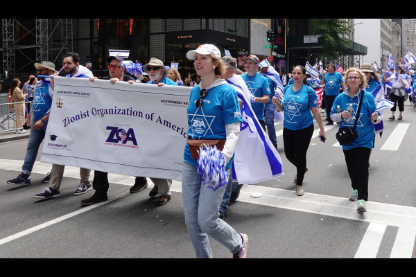 ZOA-at-the-Celebrate-Israel-Parade-2023-in-NYC-Photos-via-Susan-May-Tell12